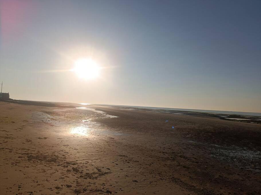 Villa Belle Vie A 30 Metres De La Plage Ver-sur-Mer Luaran gambar